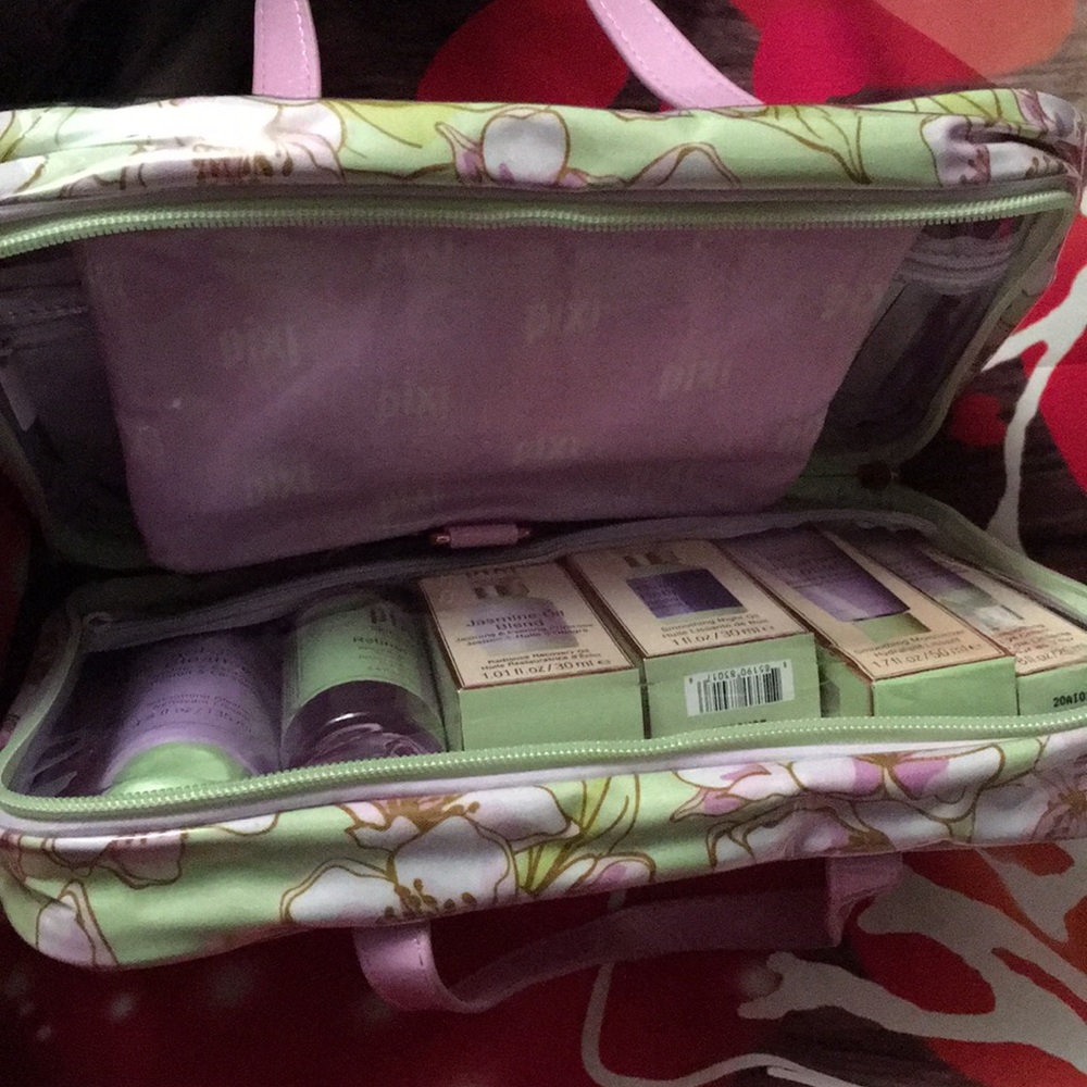 Pixi Ultra Luxe Retinol Skintreats Set Retinol Jasmine Bundle New SRP $159 - Picture 7 of 13